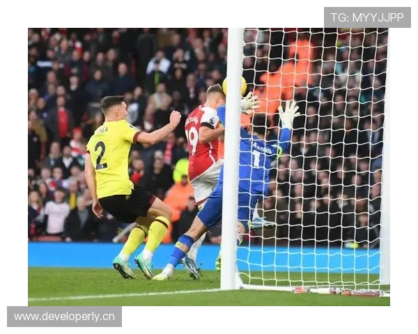 特罗萨德进球与助攻双输出效率解析