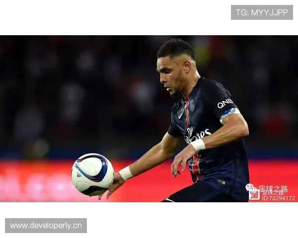 久保建英高位压迫下的回防与拼抢贡献解析 久保建英高位压迫下的回防与拼抢贡献解析