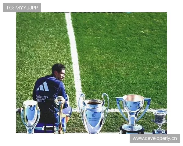 维尔茨与贝林厄姆:新生代中场进攻效率及战术角色对比 维尔茨与贝林厄姆:新生代中场进攻效率及战术角色对比