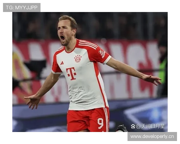 莱万 vs 凯恩:终结效率与战术角色差异 莱万 vs 凯恩:终结效率与战术角色差异