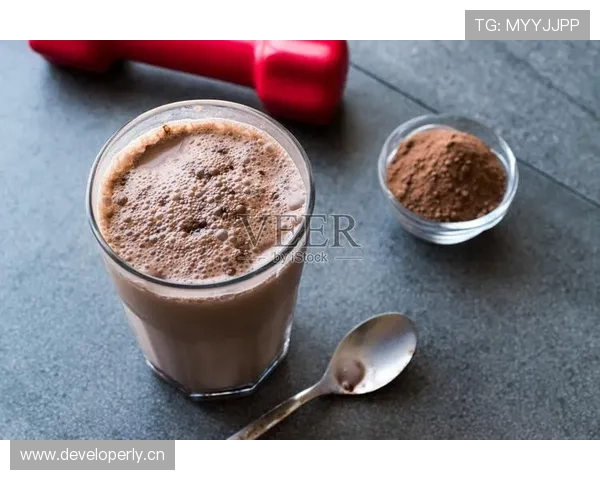 拉莫斯家冰箱里塞满蛋白粉，连饮料都是无糖的